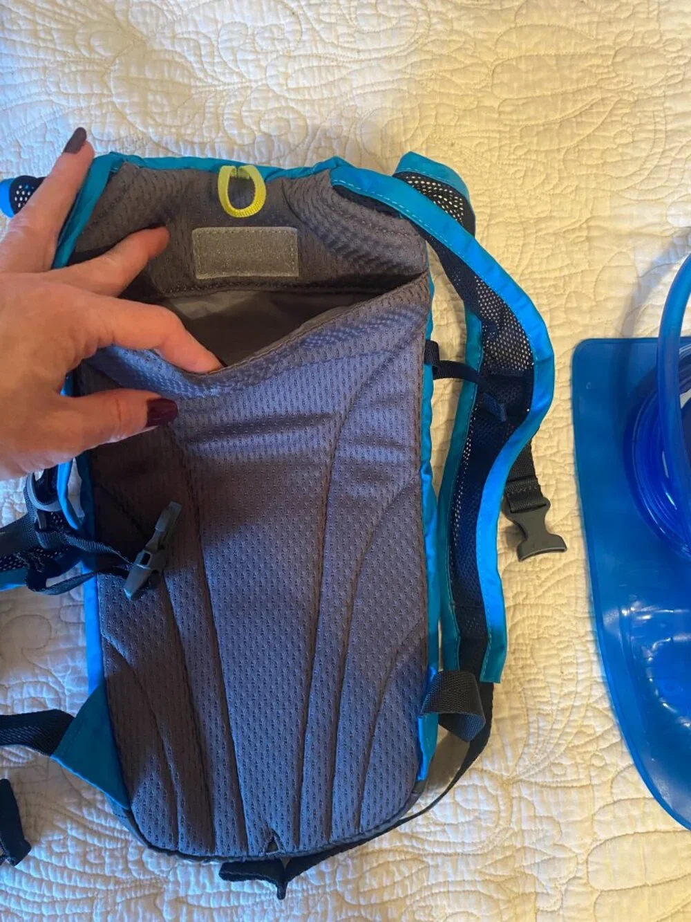 CamelBak HydroBak Kids 50oz 1.5L Blue Hiking/Running Hydration Backpack